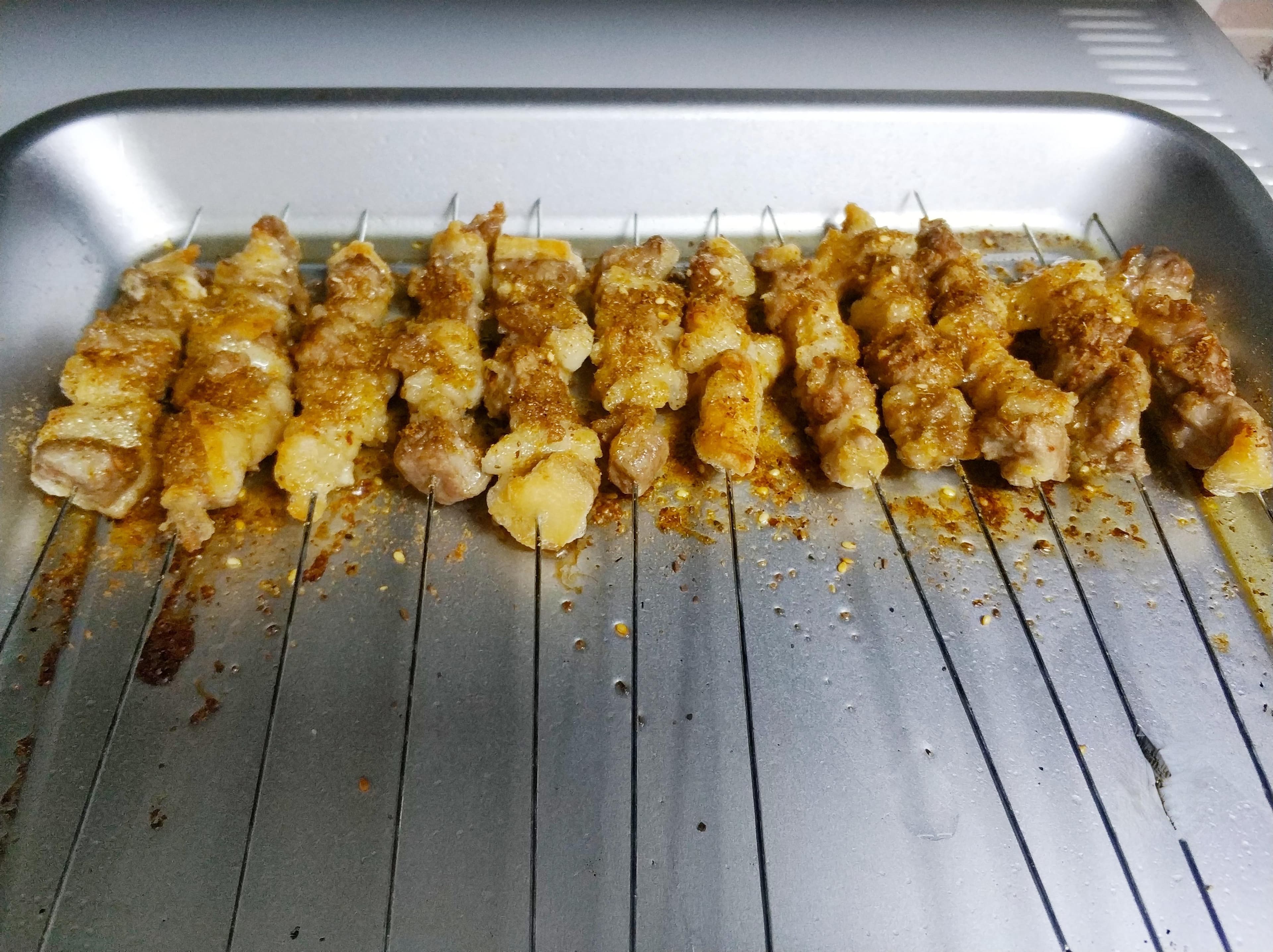 羊肉串腌制方法及配方（教你羊肉串腌制方法）