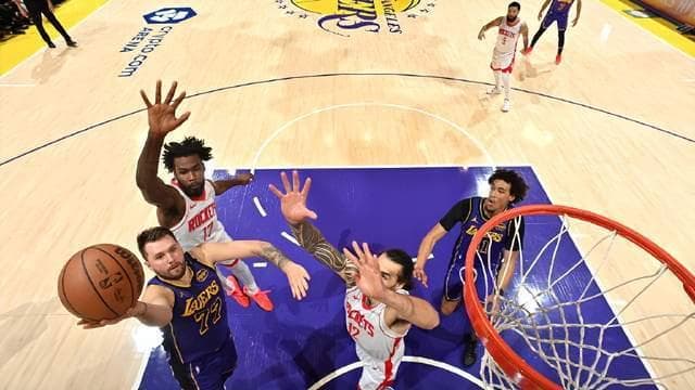 NBA西部排名预测：火箭安全，湖人有主场优势，勇士可能无缘前6