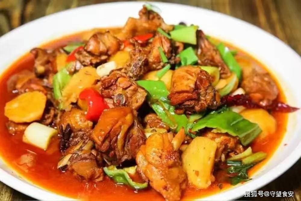 新疆食文化：沙湾大盘鸡