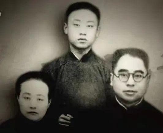 于敏北大毕业成绩单首次公开，1949年北大物理系第一名