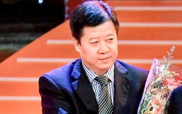 内蒙古“民企”巨头：5万起家，年收入408亿，揭开草原能源传奇