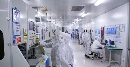 拼技术也拼产能，联动天翼江阴工厂动力拉满
