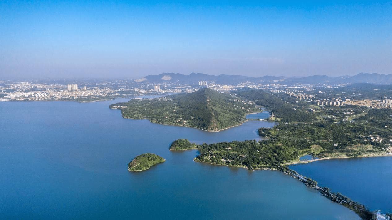 岳阳六大景点：从岳阳楼到石牛寨的湖湘文化之旅