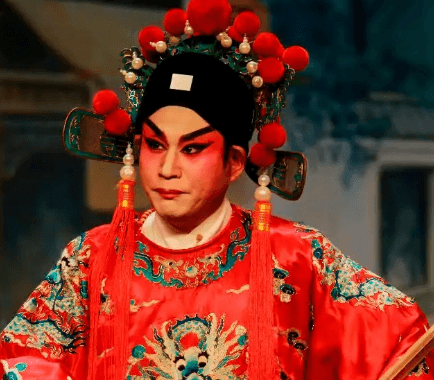 古代公主娶驸马：一场政治与爱情的交织