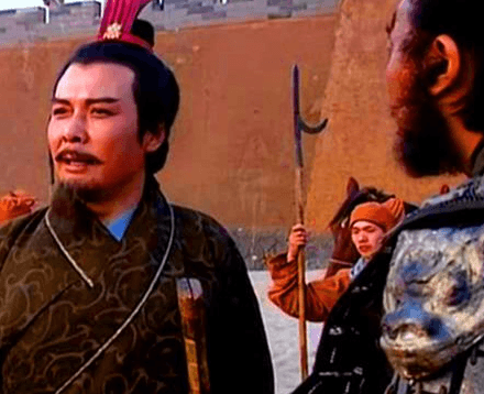 吕布和刘备之间有什么过节 吕布为什么想要弄死刘备