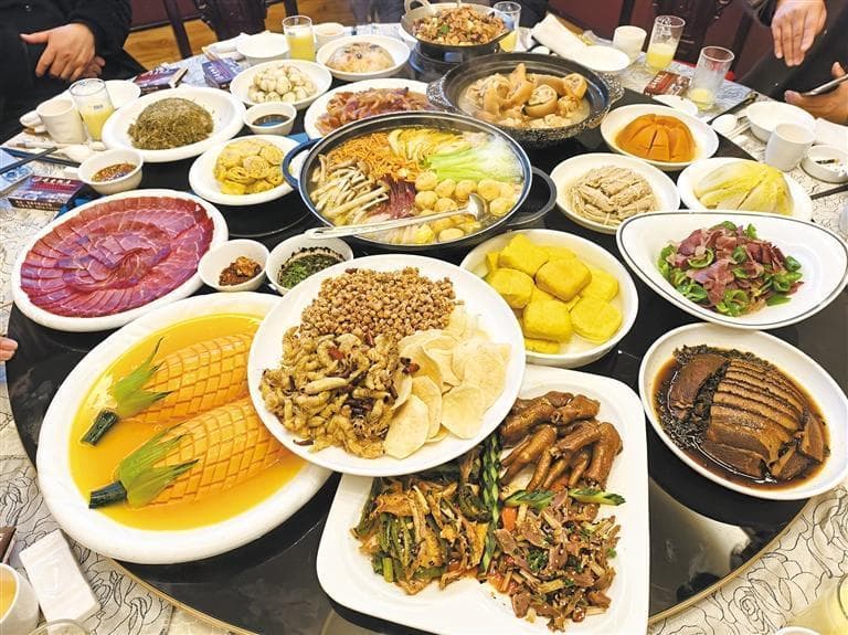 宣威团圆饭：质朴乡间味里的家的味道