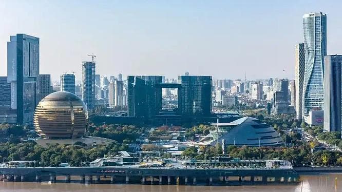算力革命重塑未来：AI浪潮下的A股投资图谱