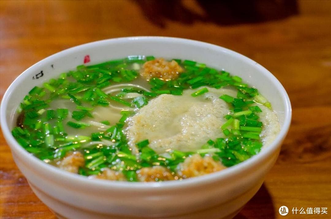 河南十大特色小吃：从烩面到灌汤包，品味中原美食文化
