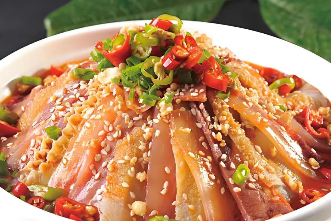 四川公认的十八道经典川菜！1.夫妻肺片—代表地：成都