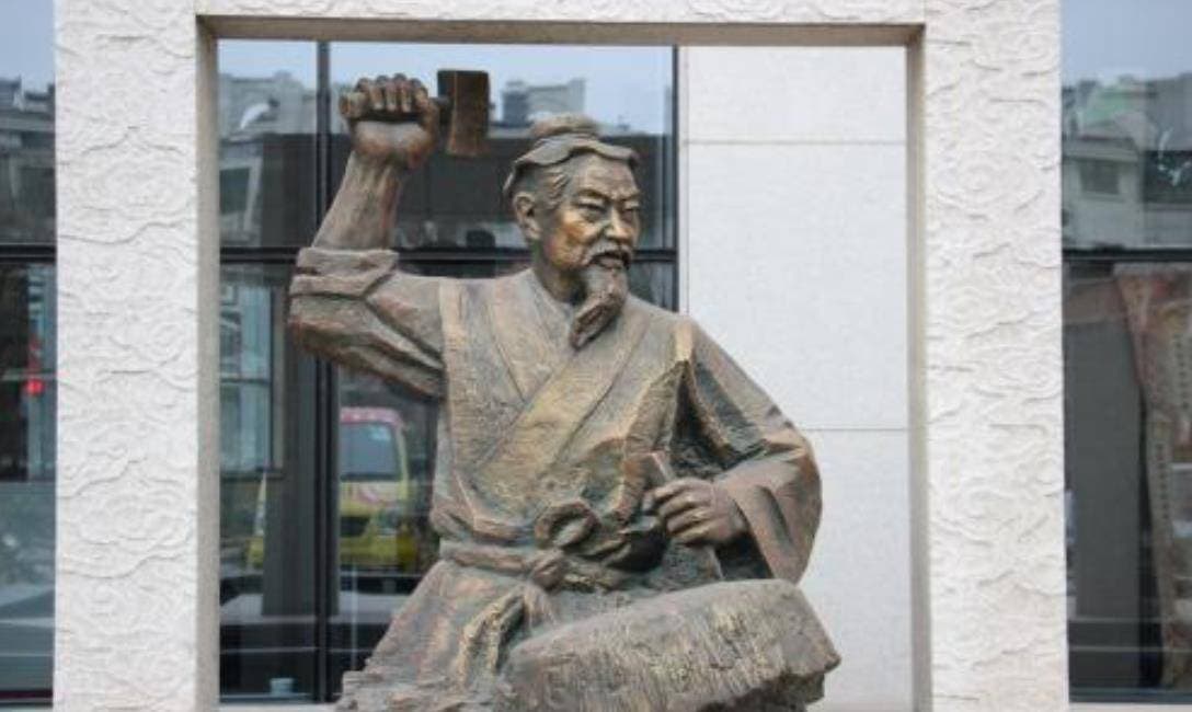 鲁班发明了一只木鸟，能在空中飞舞三天不落，为何后来失传了？