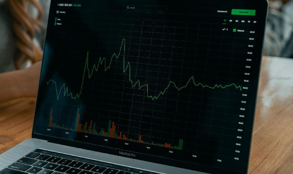偏股混合型基金的股票比例（混合型基金和股票的区别）