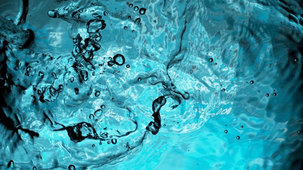 水中的重金属：来源、影响及检测方法