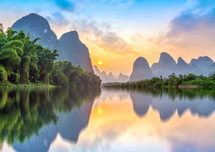 桂林山水甲天下，成都自驾游必打卡
