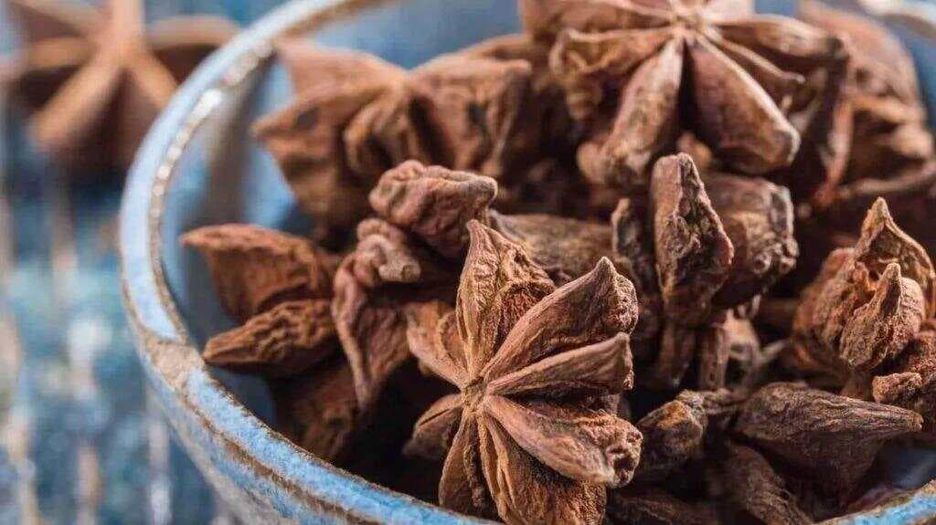 饮食指南：大茴香的功效与作用——好处，用途和潜在副作用