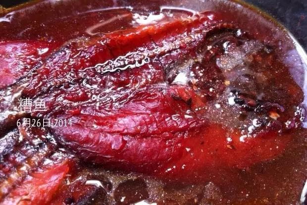 糟鱼制作教程：传统美味的完美呈现