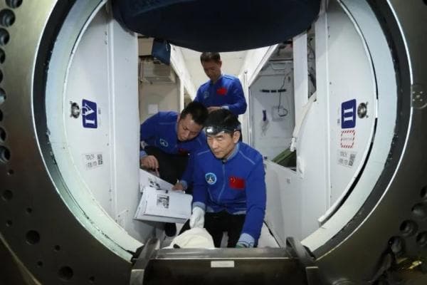 长期太空飞行对人体健康的影响
