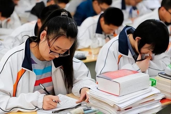 2024河南中考录取分数线出炉！各地市分数线及变化趋势详解