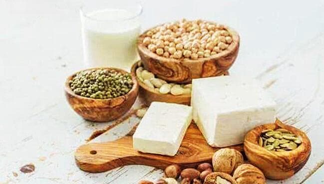 戴牙套后吃什么食物比较方便？注意事项有哪些呢？