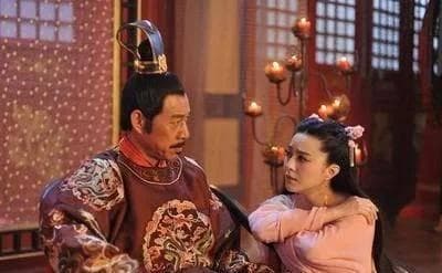 武则天跟李世民时没有孩子，为什么跟李治在一起后却生了六个？
