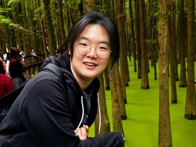 科学家用知识图谱增强大模型新范式，提升大模型的推理能力和效率