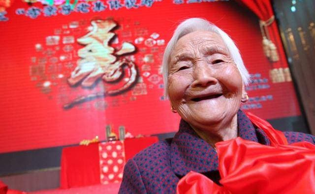 “60大寿”为何这么受人们重视？做寿有啥讲究？身为子女的要知道