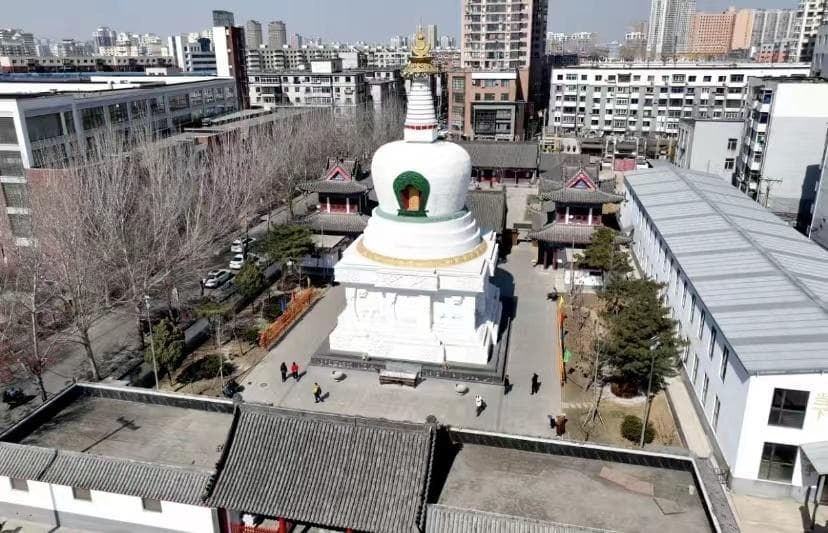 一座西塔 两种美誉 美食民俗一相逢 胜却人间无数