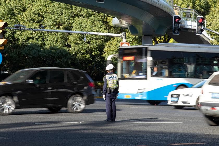 交通事故报警电话及操作指南