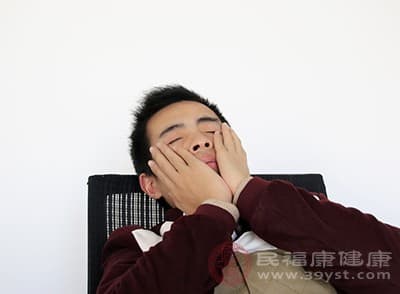 犯困要如何缓解 5种小妙招让你拥有充足精神