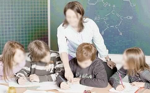 多媒体辅助教学应思考的几个问题