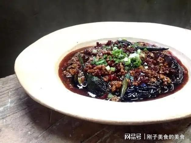 张红超教你做爆火的肉末蓑衣茄子，造型独特超诱人！