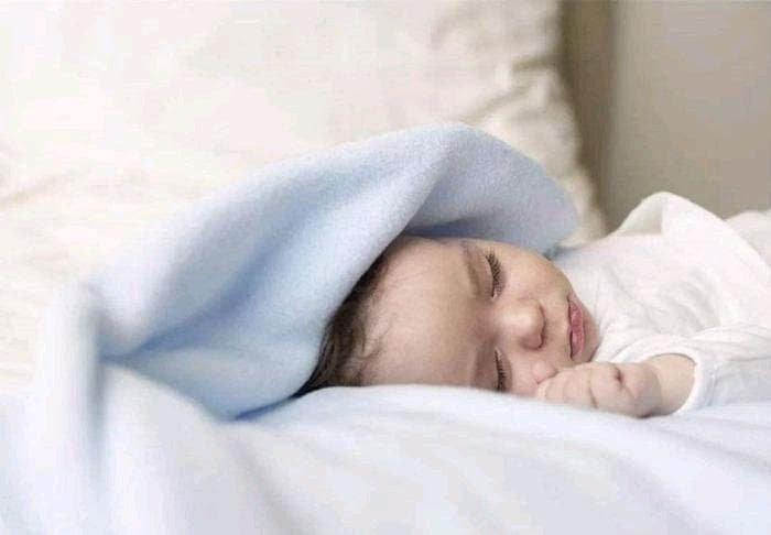为什么母乳喂养的婴儿还是会出现食物蛋白过敏？