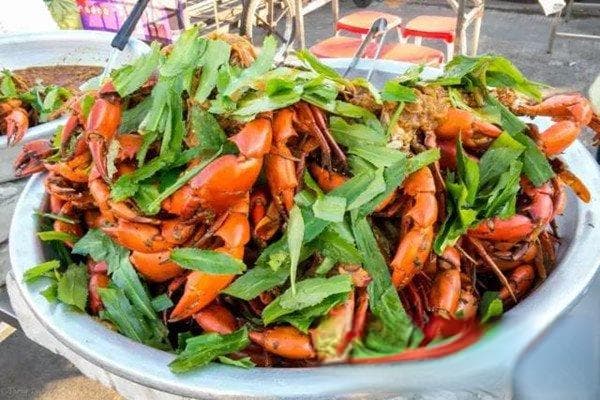 缅甸美食介绍：以米饭和咖喱为主，口味酸辣清淡