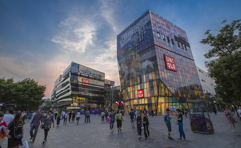 网红步行街适合开什么店？10个热门店铺类型全解析