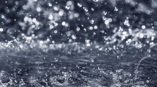 “雨极”乞拉朋齐：当大雨成为日常