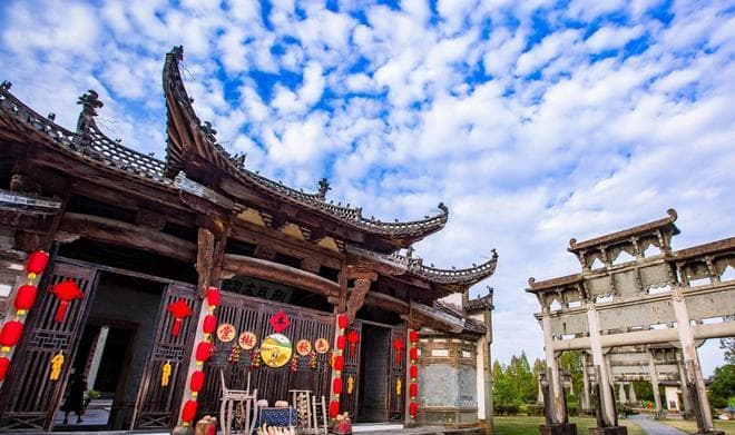 黄山歙县棠樾村：七座牌坊之外的百年老屋