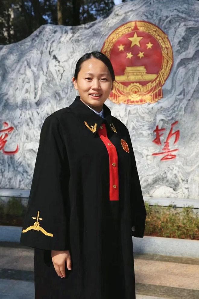 男子借钱后离婚“净身出户”，名下无财产法院如何执行？判了！