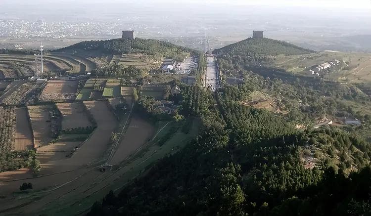 1996年，中德两国用核磁扫描还原秦始皇陵，揭示了从未发现的秘密
