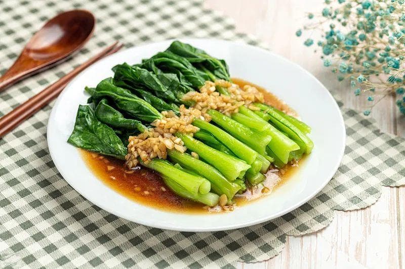 “春节剩宴”到底能不能吃？剩饭菜处理“口诀”，转给家人→