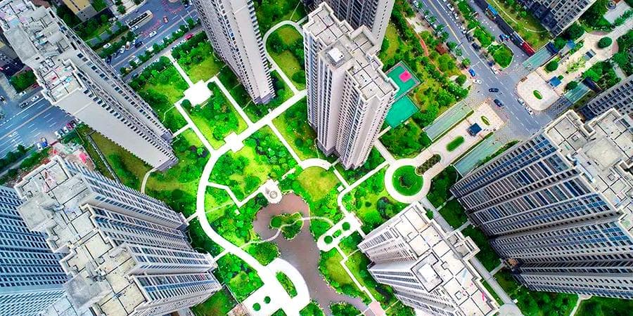 物业费调整引发市场关注，服务质量与收费标准如何找到平衡？