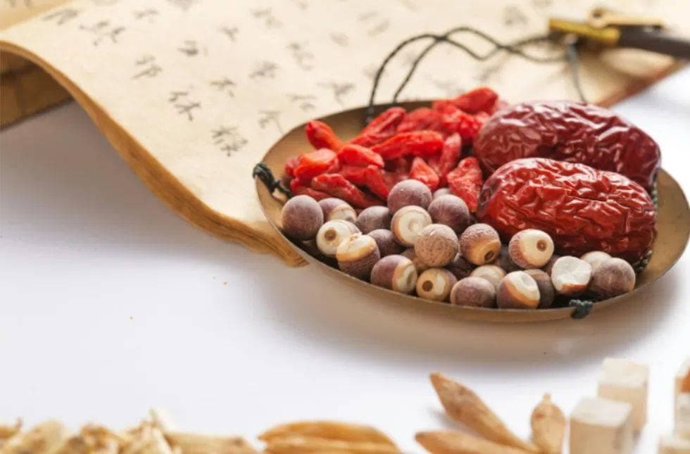 药食同源之谜：科学探索，定向功效，如何重塑健康新认知？