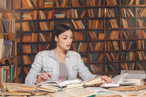 去日本如何兑换日元：机场、银行、超市等多种渠道详解