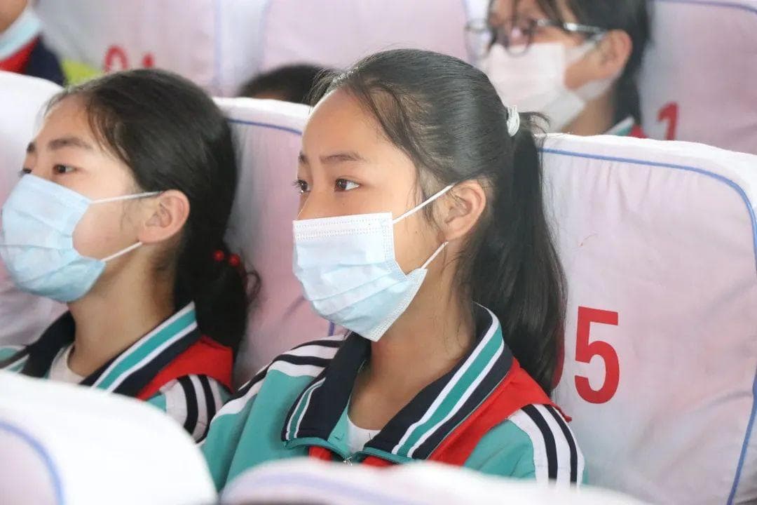 情绪识别技术助力心理健康管理新篇章