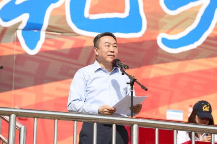 高校人事调整密集，院士学者与年轻干部相继履新