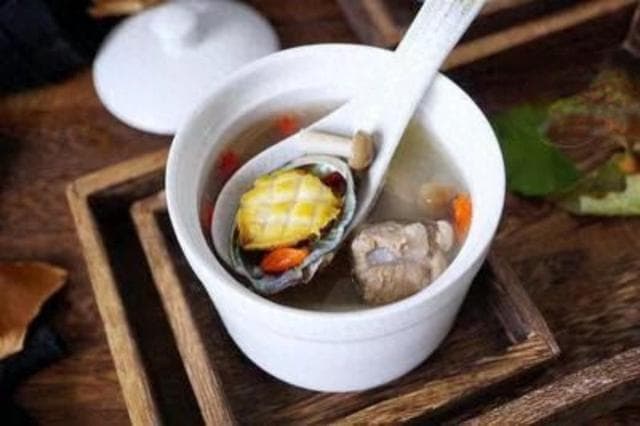喝汤会导致青光眼？专家：无直接关联，这些因素更需警惕