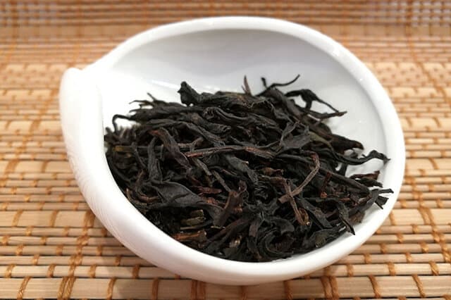 鸭屎香：广东潮州凤凰山的特色乌龙茶