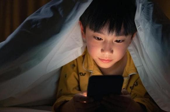 如何帮助孩子摆脱“手机上瘾”？