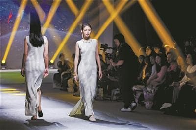 大朗毛织 “链”接世界