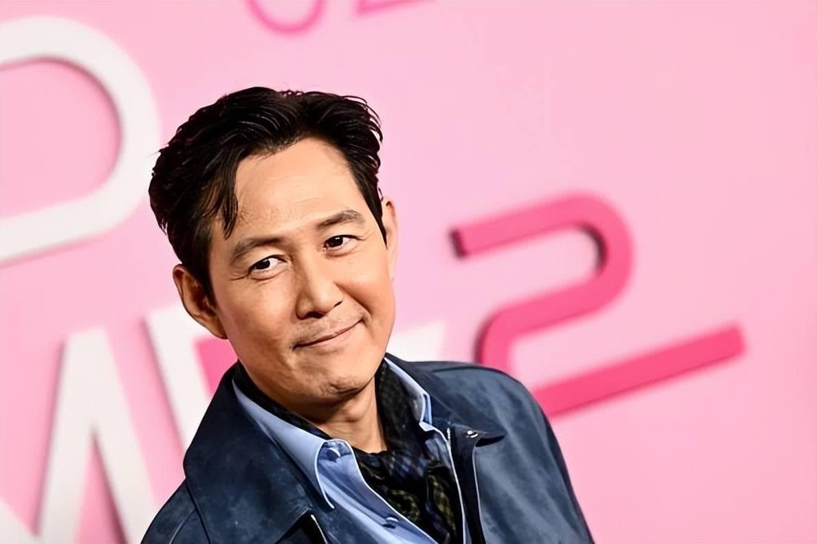8点认识《鱿鱼游戏》男主角李政宰：亚洲第一位艾美奖视帝！