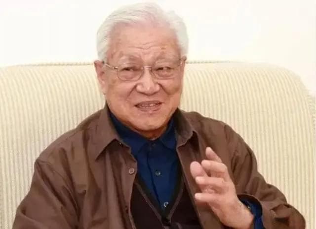 赵志浩：从高校教师到省委书记，见证中国现代史