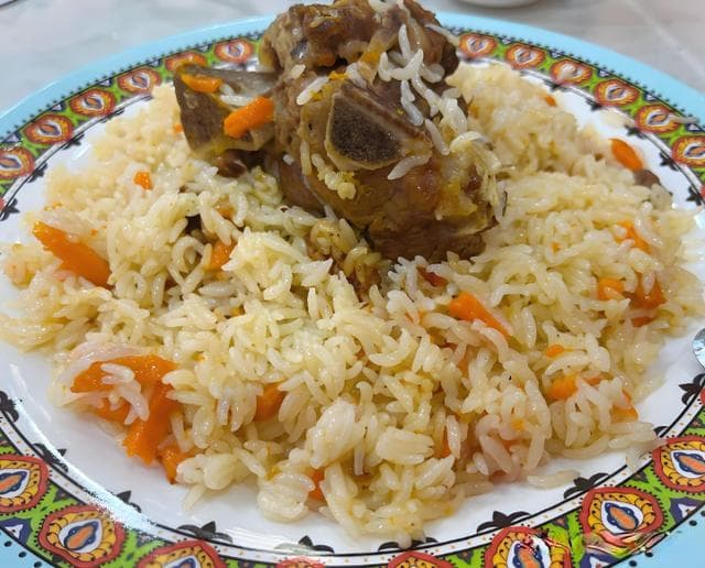 新疆特色美食大盘点：从大盘鸡到烤羊肉串，这些地道美味你吃过几款？